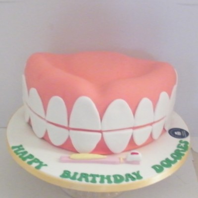 A Cake for a Dentist 