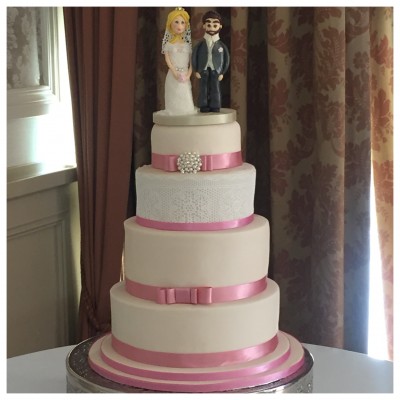 Wedding Cake Bride/Groom