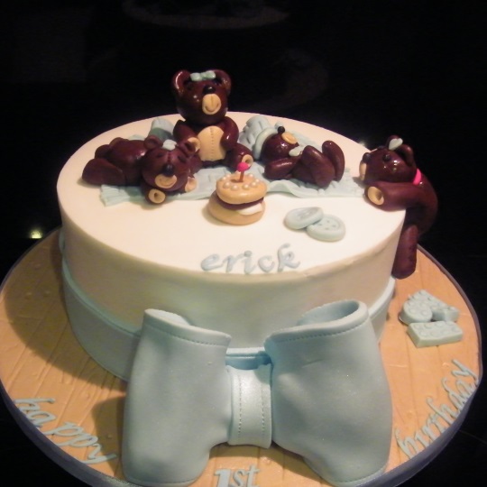 Teddy Bear Cake